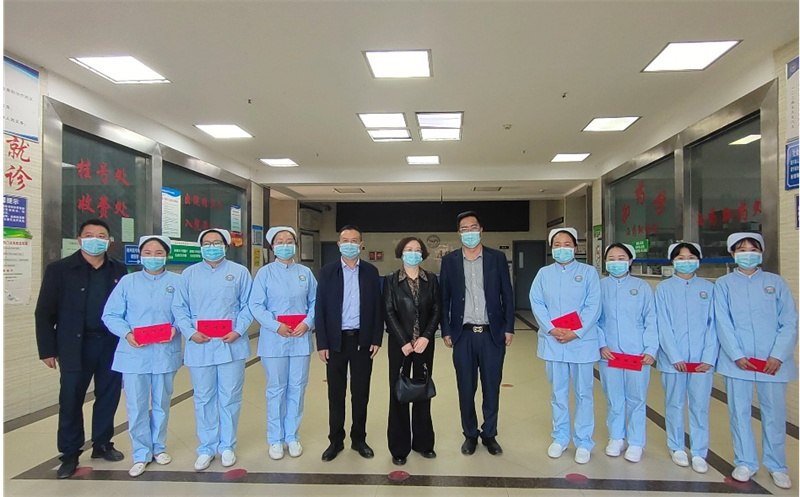 州國(guó)資委專職黨委副書記尹光瓊一行